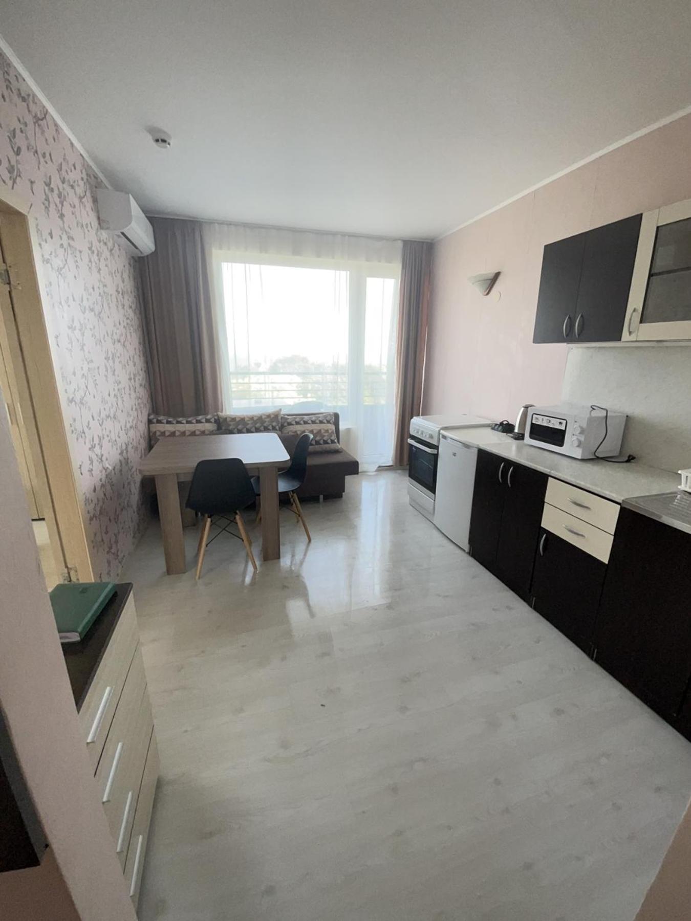 Apartments Devora 1 & Bar & Restaurant فارنا المظهر الخارجي الصورة