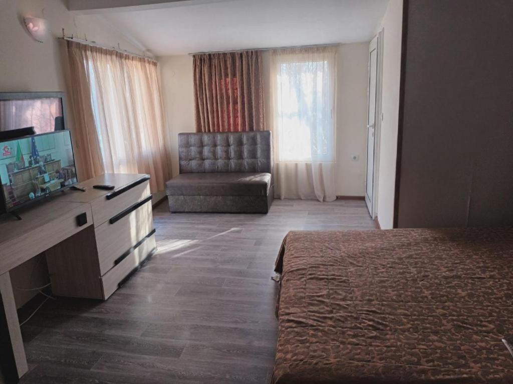 Apartments Devora 1 & Bar & Restaurant فارنا المظهر الخارجي الصورة